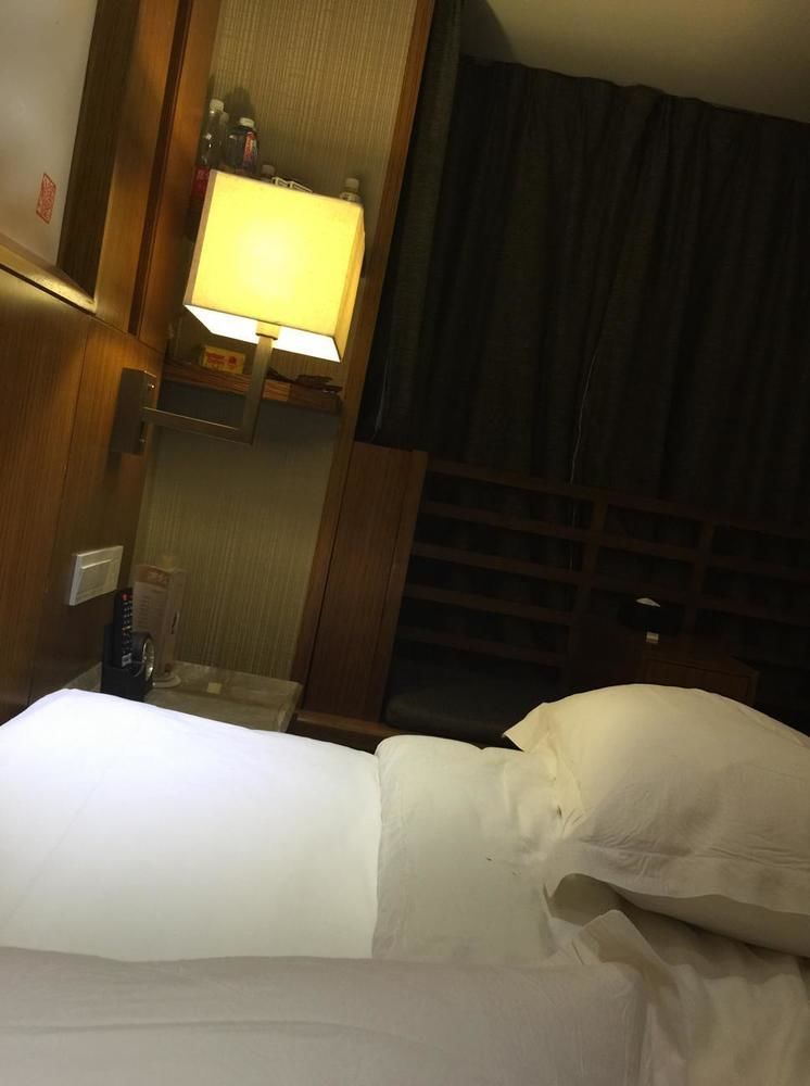 Yannian Lanjing Hotel - Changsha Buitenkant foto