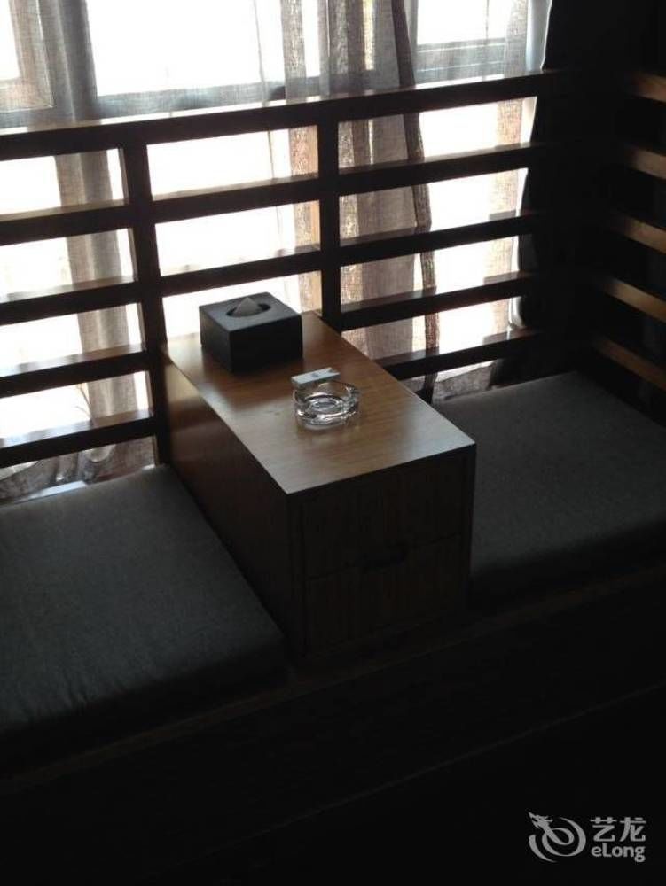 Yannian Lanjing Hotel - Changsha Buitenkant foto